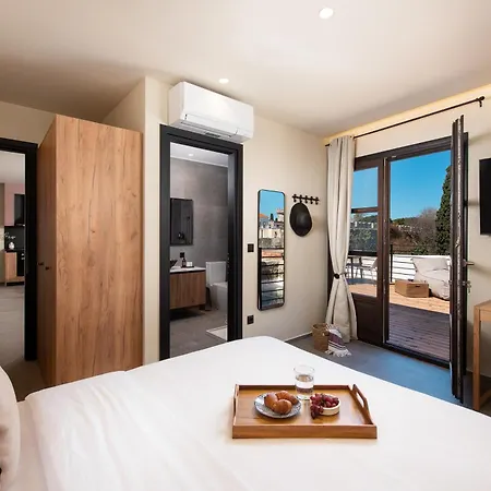 Fluvian Terrace Apartment